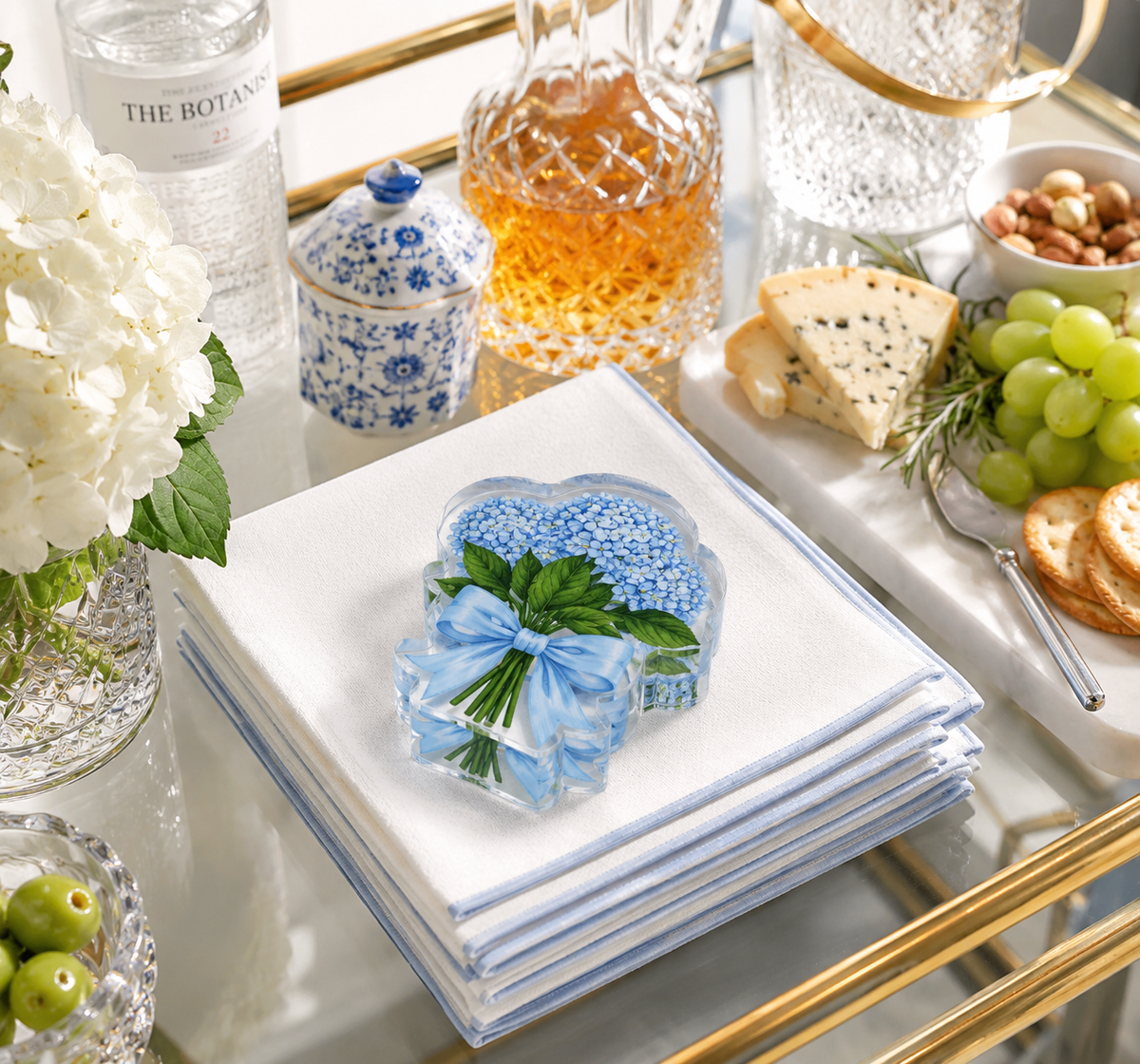 Maven Home Hydrangea acrylic napkin weight - view 04