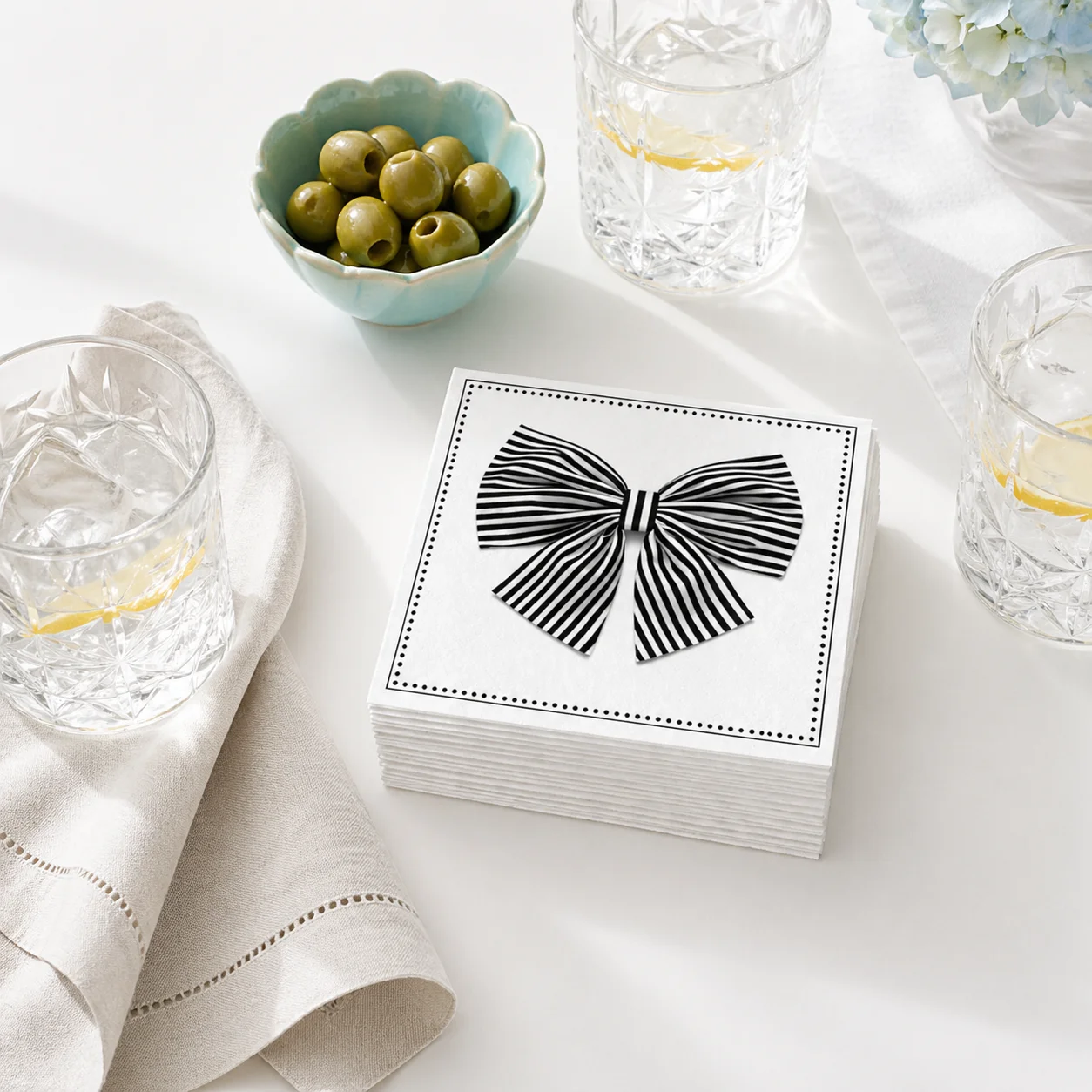 Linen-Feel Lunch Napkins, Black Bow – Maven Home Linen-Feel Lunch Napkins, Black Bow